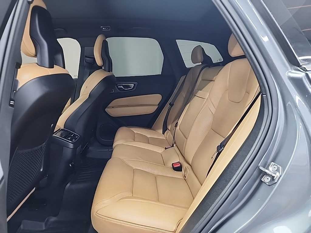볼보 XC60 XC60(2세대) T6 AWD 인스크립션 이미지 12
