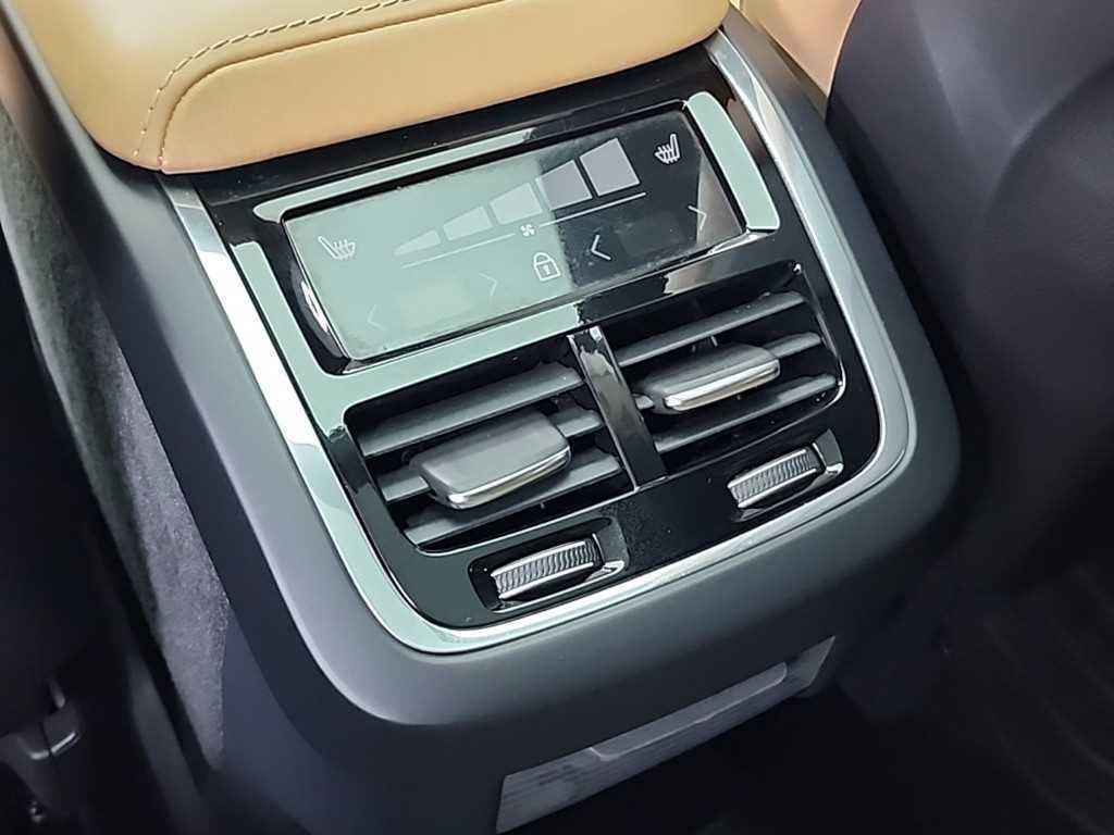 볼보 XC60 XC60(2세대) T6 AWD 인스크립션 이미지 13