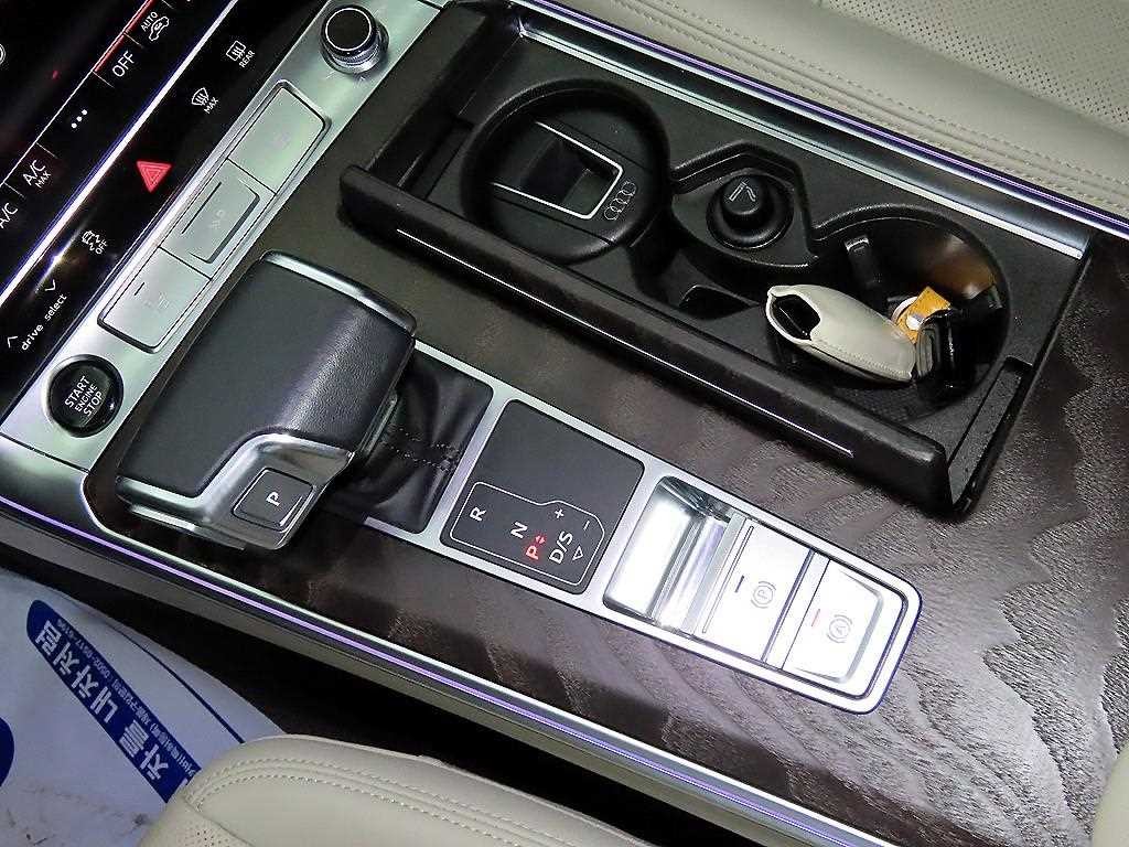 아우디 A6 A6 (C8) 45 TFSI 프리미엄 이미지 12