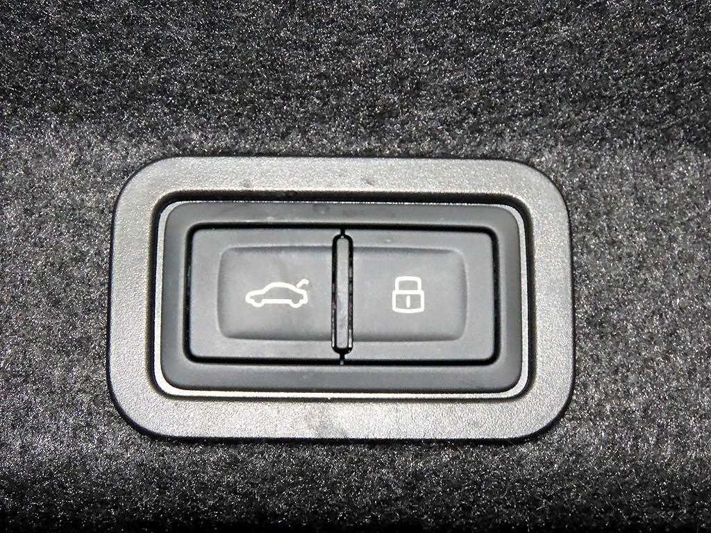 아우디 A6 A6 (C8) 45 TFSI 프리미엄 이미지 16