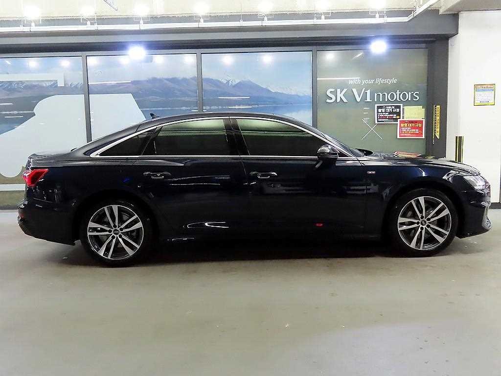 아우디 A6 A6 (C8) 45 TFSI 프리미엄 이미지 3