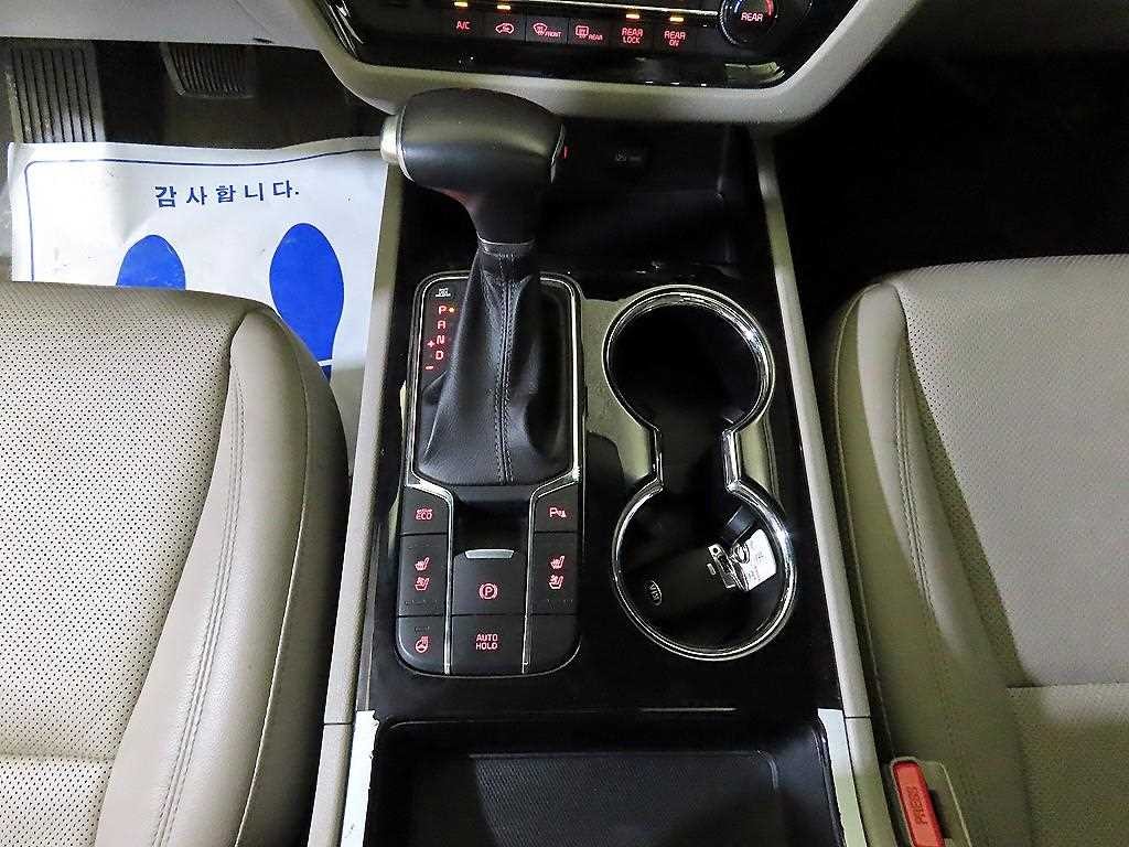 기아 카니발 더 뉴 카니발 디젤 9인승 노블레스 이미지 11