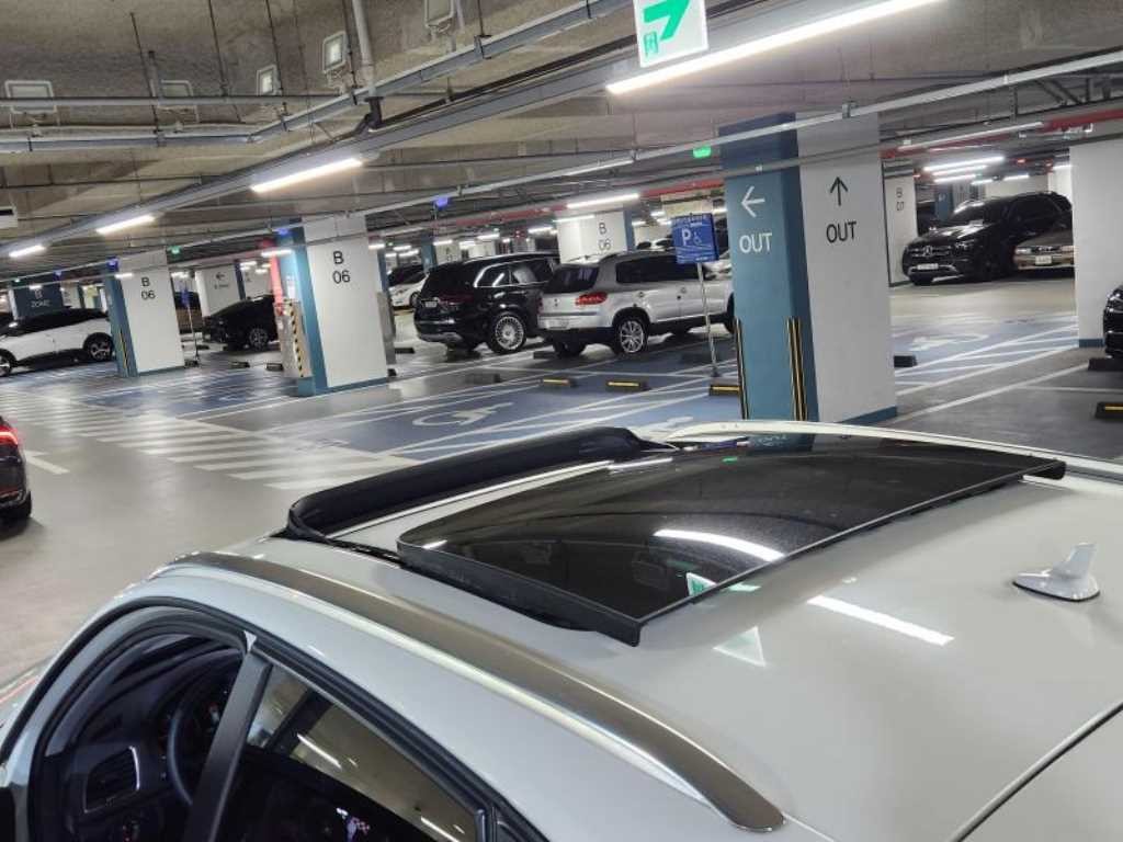 아우디 Q3 2.0 TDI 콰트로 오프로드 이미지 16
