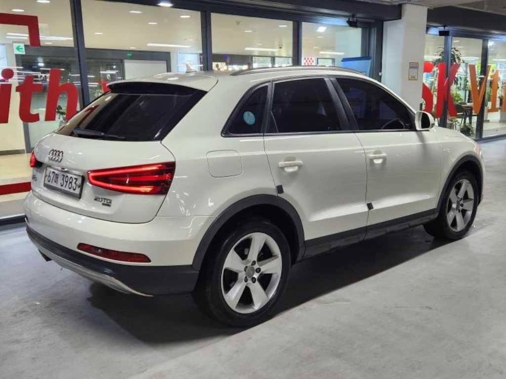 아우디 Q3 2.0 TDI 콰트로 오프로드 이미지 4