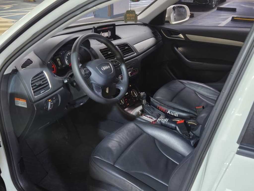 아우디 Q3 2.0 TDI 콰트로 오프로드 이미지 7