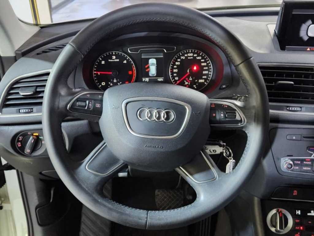 아우디 Q3 2.0 TDI 콰트로 오프로드 이미지 9