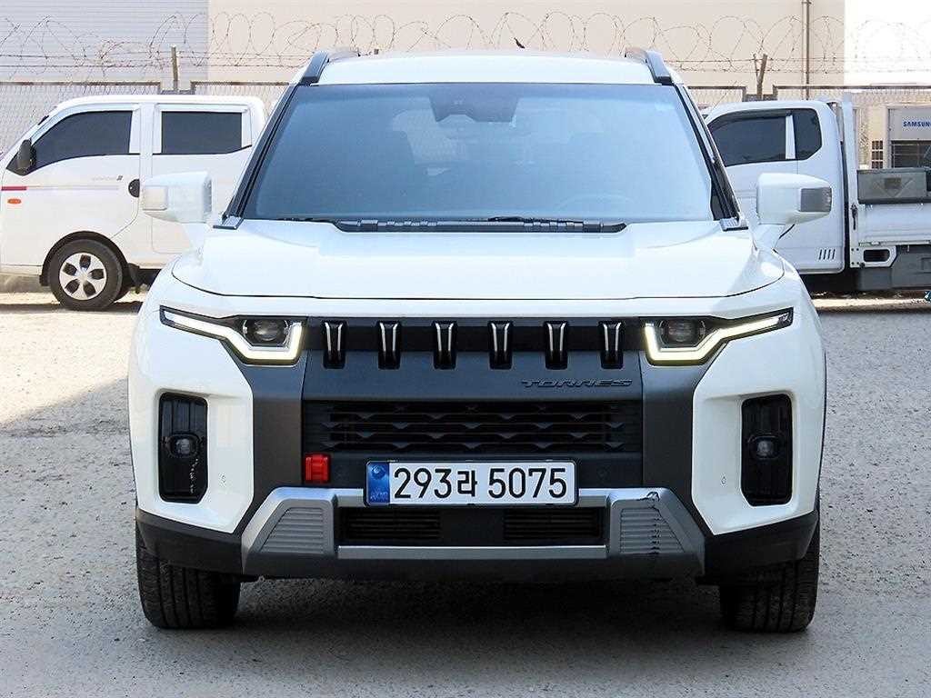 KG모빌리티(쌍용) 토레스 1.5 GDI-T 4WD T7 이미지 1