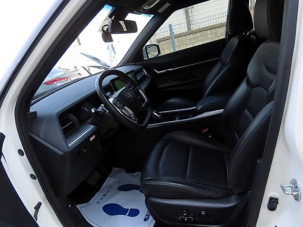 KG모빌리티(쌍용) 토레스 1.5 GDI-T 4WD T7 이미지 5