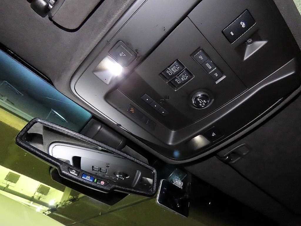 캐딜락 에스컬레이드 6.2 V8 ESV 이미지 13