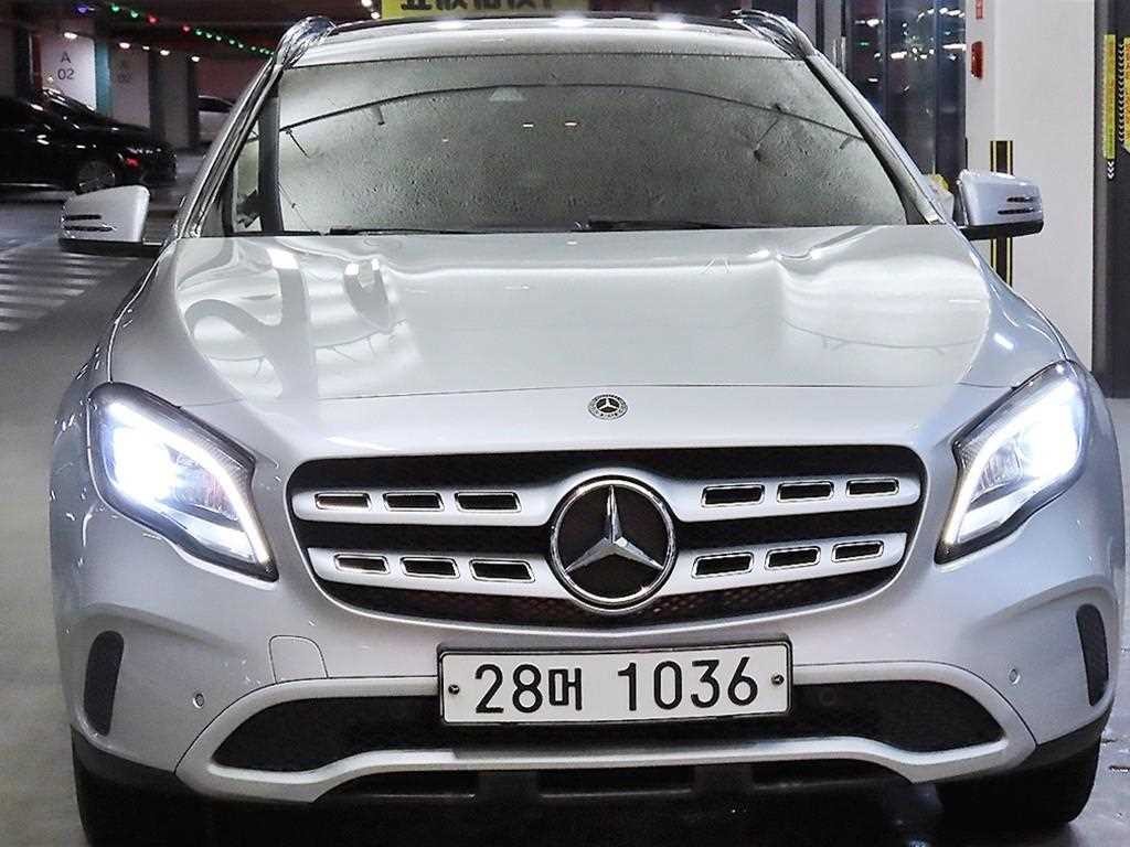 벤츠 GLA 클래스 GLA클래스 X156 GLA220 이미지 2