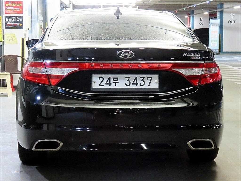 현대 그랜저 그랜저 HG HG220 PREMIUM 컬렉션 이미지 5