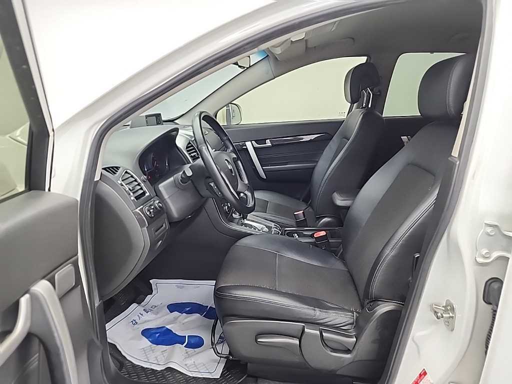 쉐보레 캡티바 2.0 2WD LT 7인 이미지 11