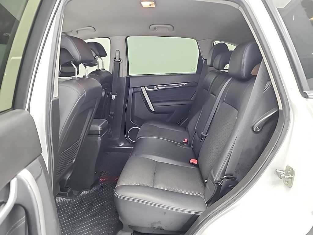 쉐보레 캡티바 2.0 2WD LT 7인 이미지 12