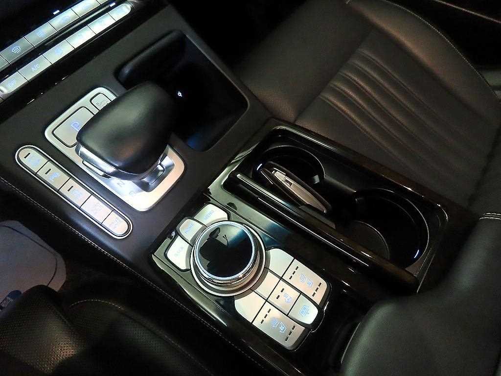 제네시스 G90 3.8 GDI AWD 럭셔리 이미지 12