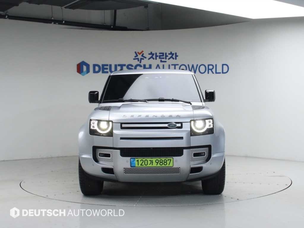 랜드로버 디펜더 디펜더 (L663) 90 D250 X-다이내믹 SE 이미지 3
