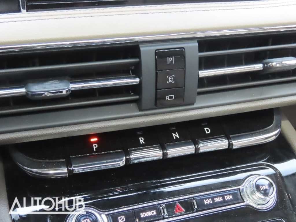 링컨 코세어 2.0 리저브 AWD 이미지 7