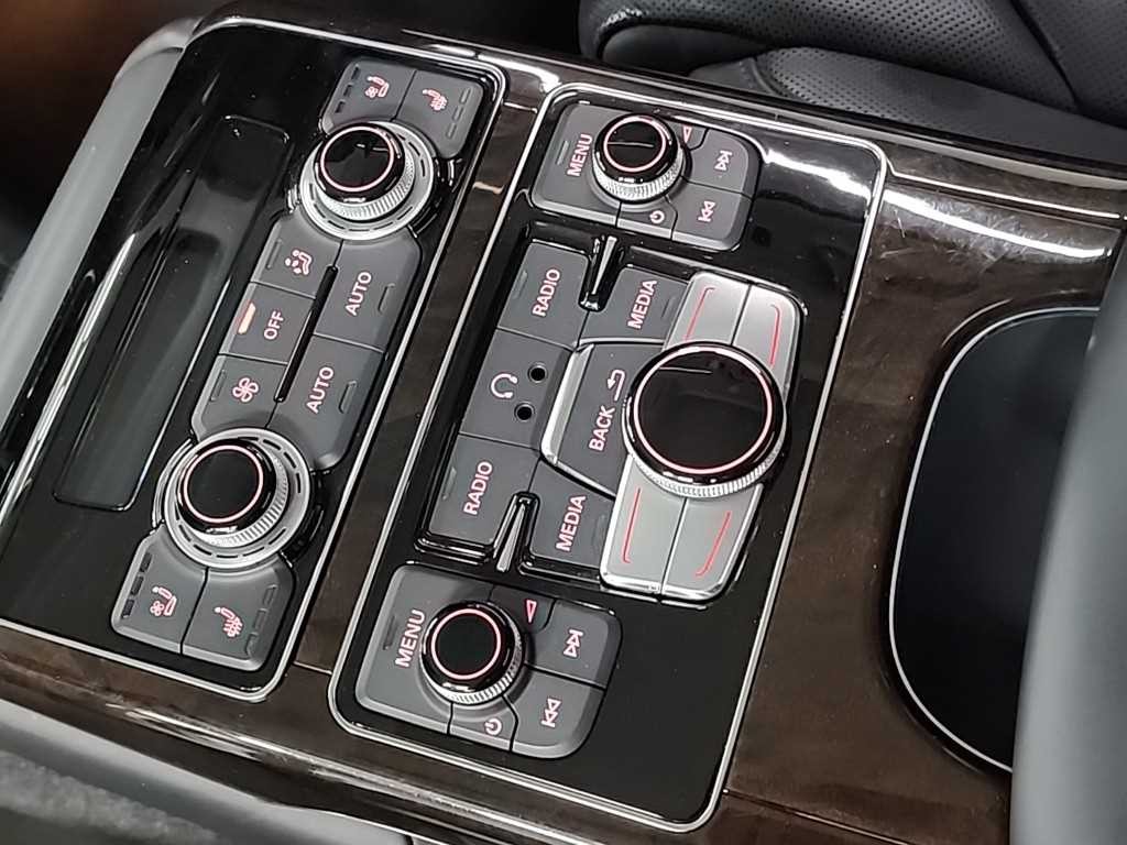 아우디 A8 뉴A8 60 TDI 콰트로 LWB 이미지 14