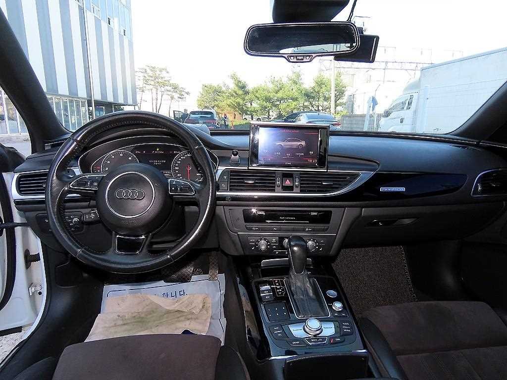 아우디 A6 뉴A6 40 TFSI 콰트로 스포츠 이미지 7