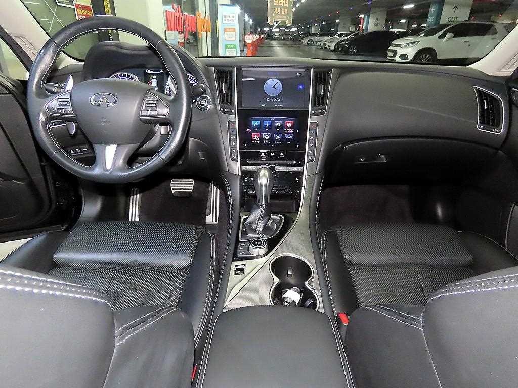 인피니티 Q Q50 3.5 하이브리드 에센스 이미지 10