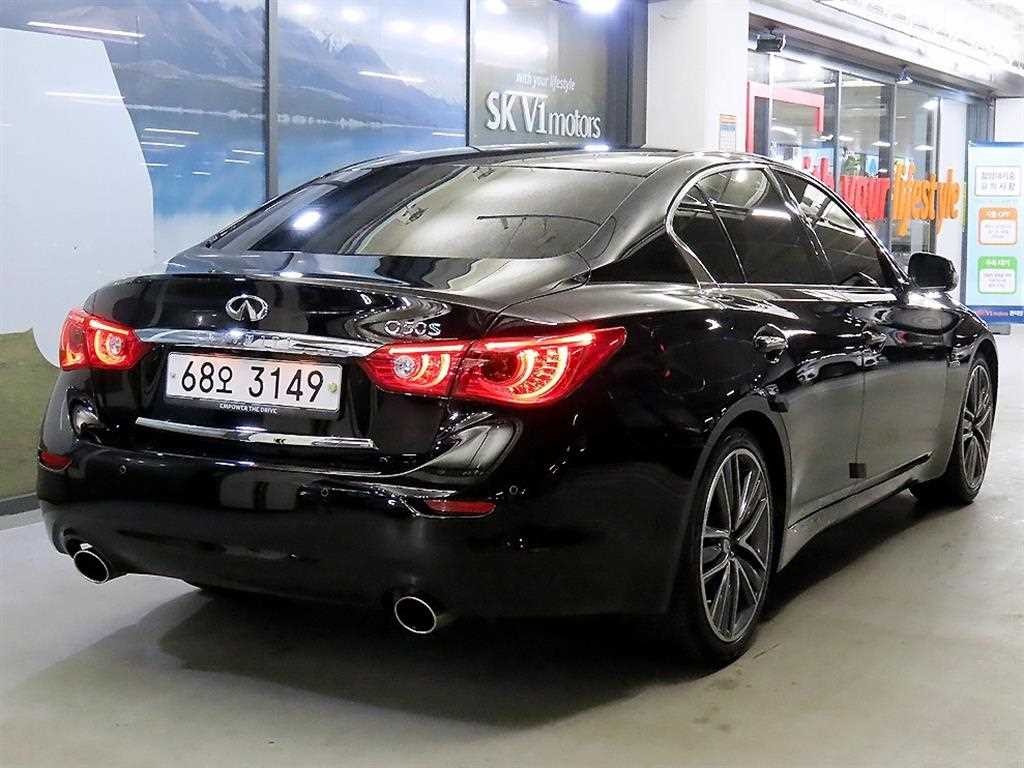 인피니티 Q Q50 3.5 하이브리드 에센스 이미지 4