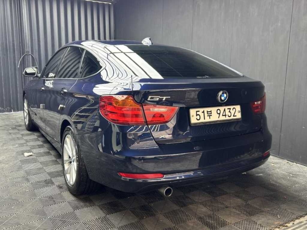 BMW 그란투리스모 3시리즈 GT (F34) GT 320D xDrive 이미지 4