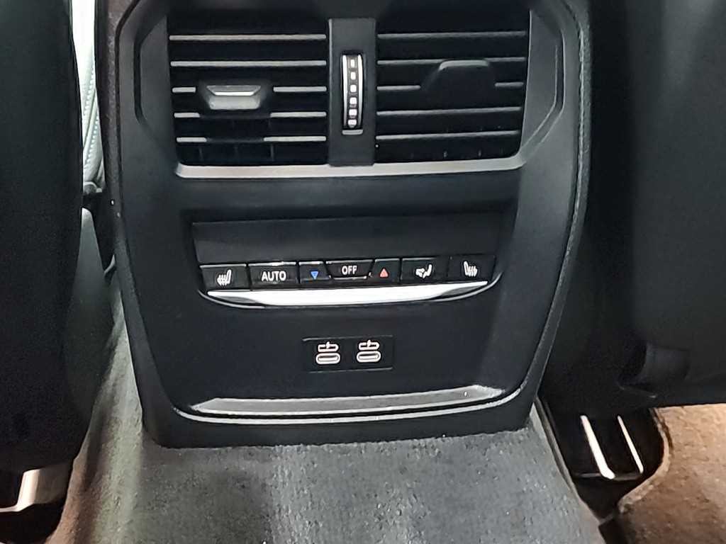 BMW i4 M50 프로 이미지 13