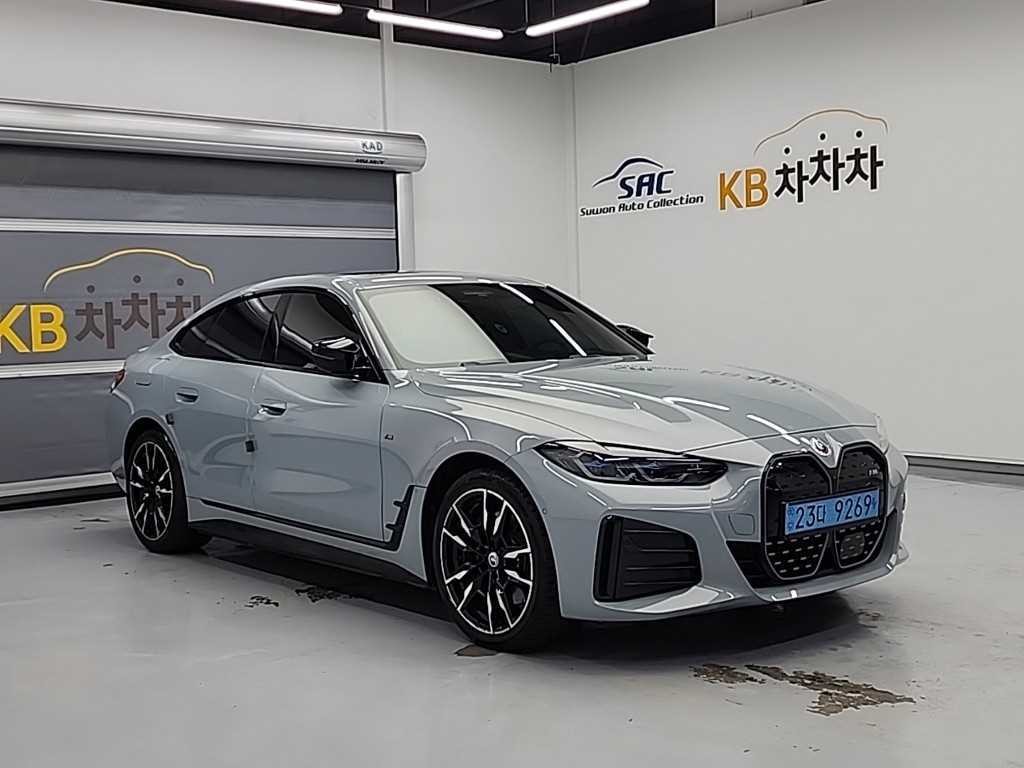 BMW i4 M50 프로 이미지 4
