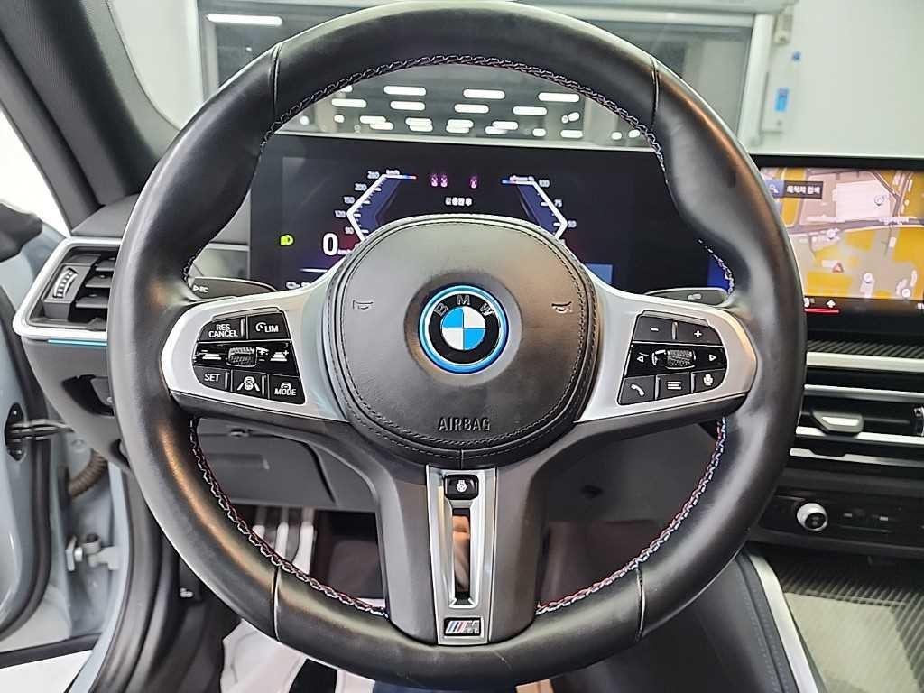 BMW i4 M50 프로 이미지 9