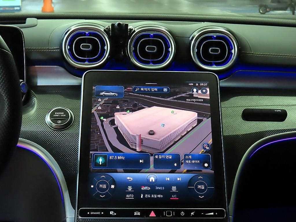 벤츠 C 클래스 C클래스 W206 C300 AMG 라인 이미지 11