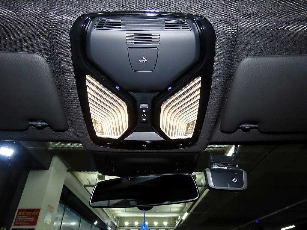 BMW 3시리즈 3시리즈 (G20) 320i M 스포츠 이미지 14