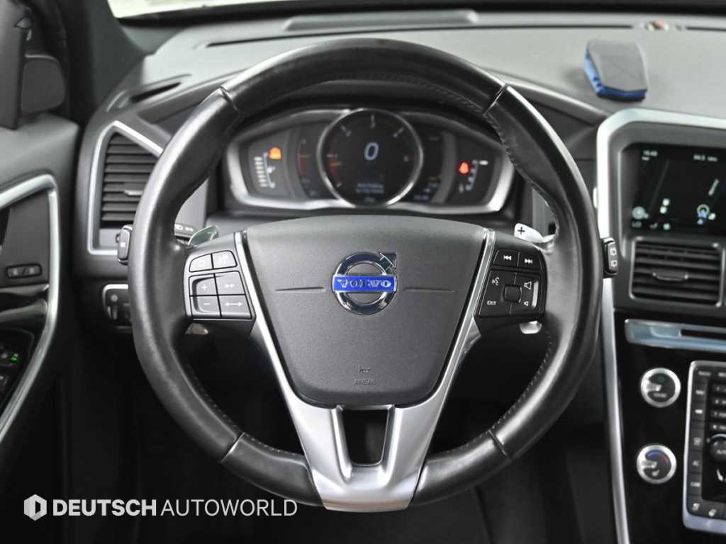 볼보 XC60 D5 AWD 이미지 13