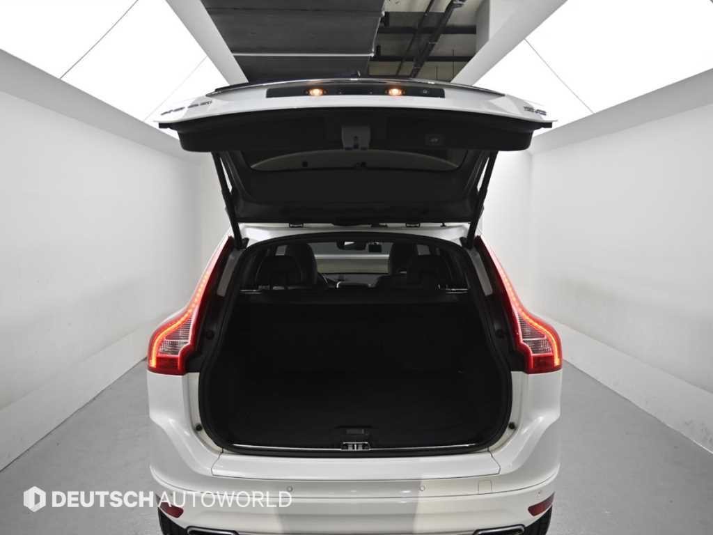 볼보 XC60 D5 AWD 이미지 19