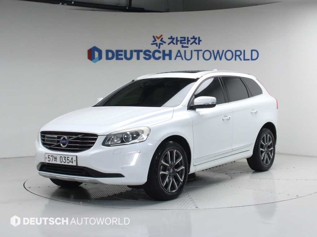 볼보 XC60 D5 AWD 이미지 2