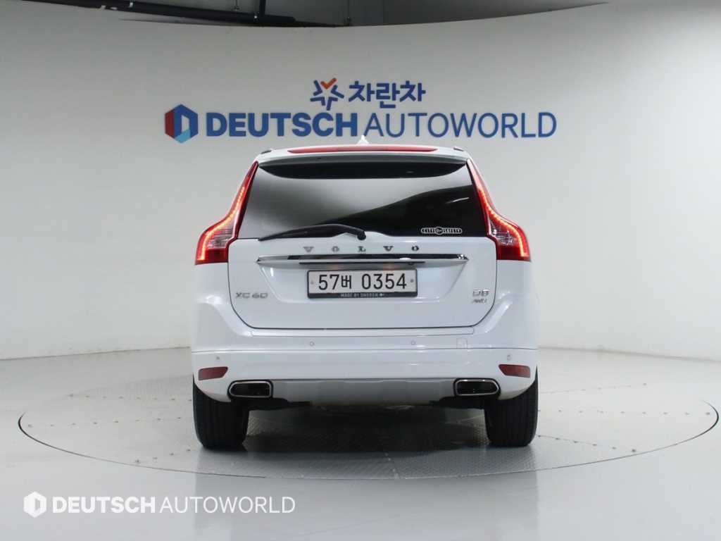 볼보 XC60 D5 AWD 이미지 4