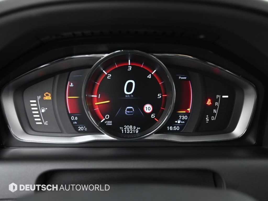볼보 XC60 D5 AWD 이미지 8