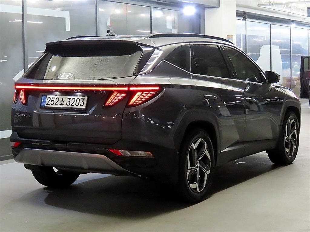 현대 투싼 투싼 (NX4) 가솔린 1.6 터보 2WD 인스퍼레이션 이미지 4