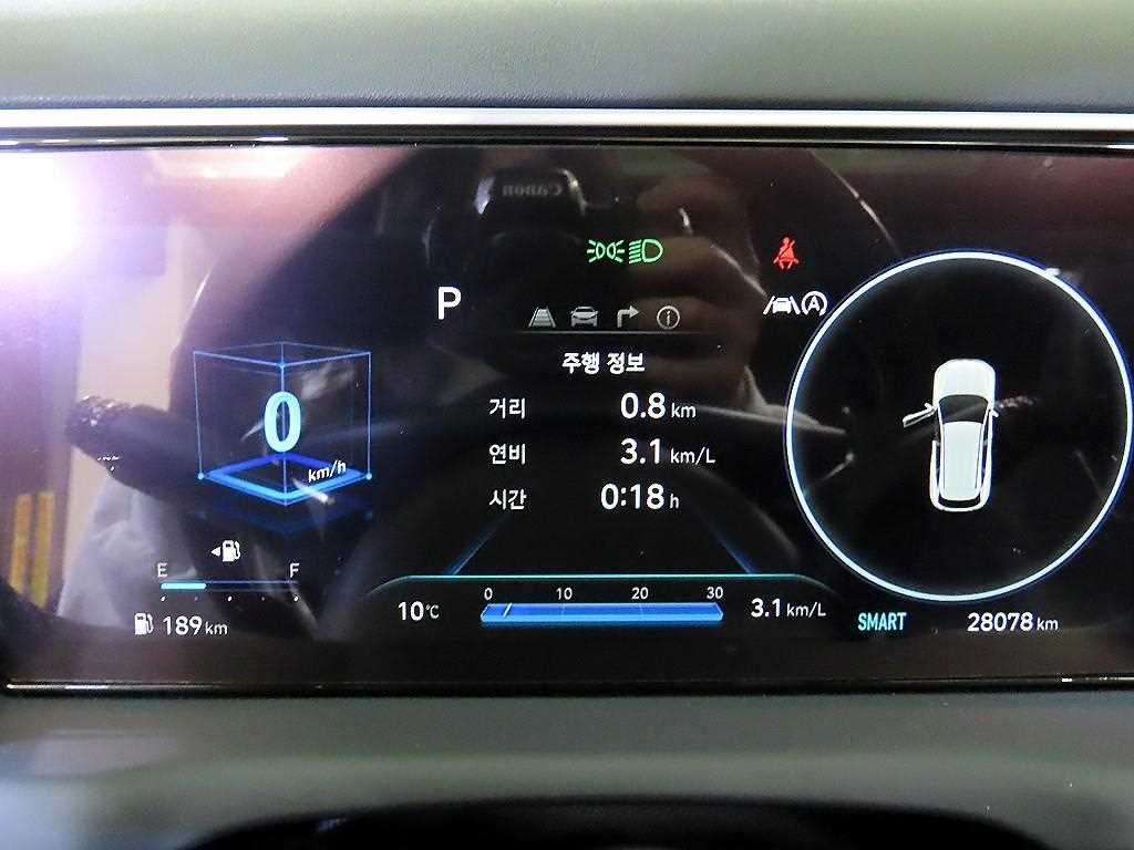 현대 투싼 투싼 (NX4) 가솔린 1.6 터보 2WD 인스퍼레이션 이미지 9