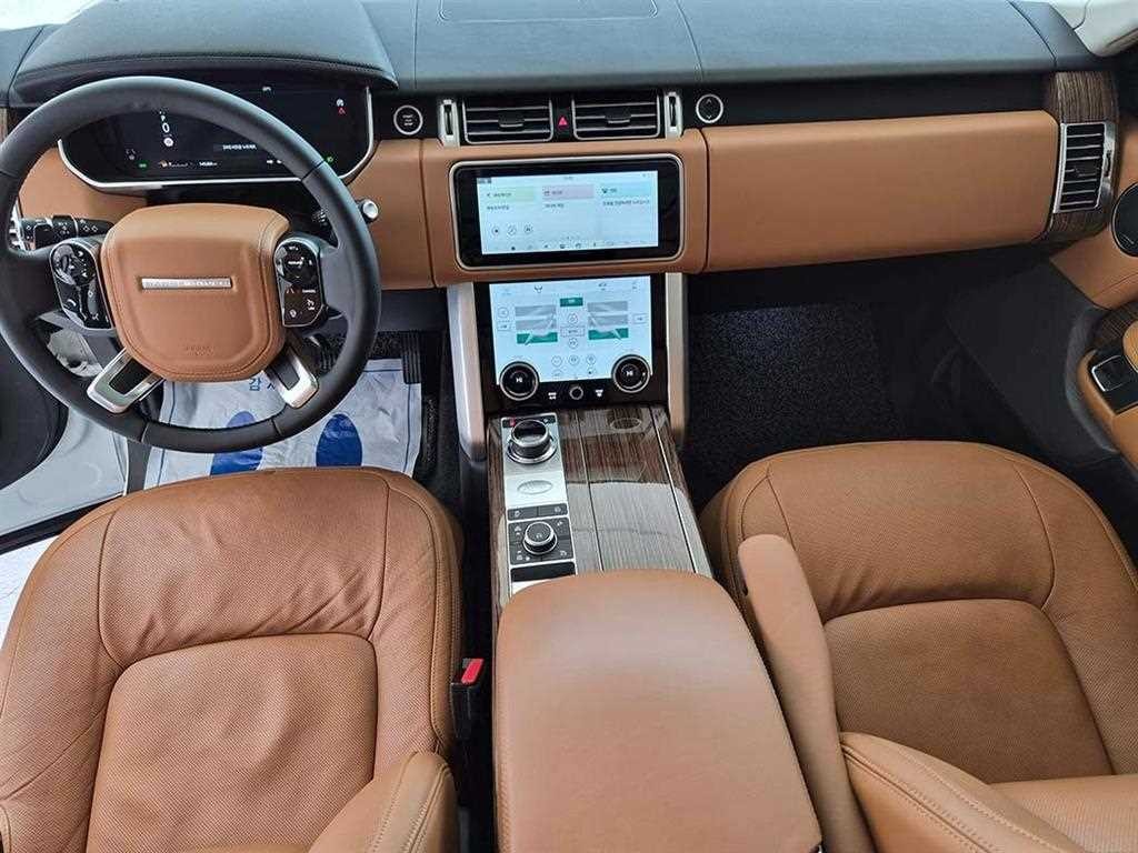 랜드로버 레인지로버 레인지로버 4세대 3.0 D350 VOGUE SE 디젤 이미지 10