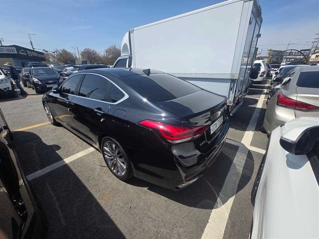 제네시스 G80 3.3 GDI AWD 프리미엄 럭셔리 이미지 3