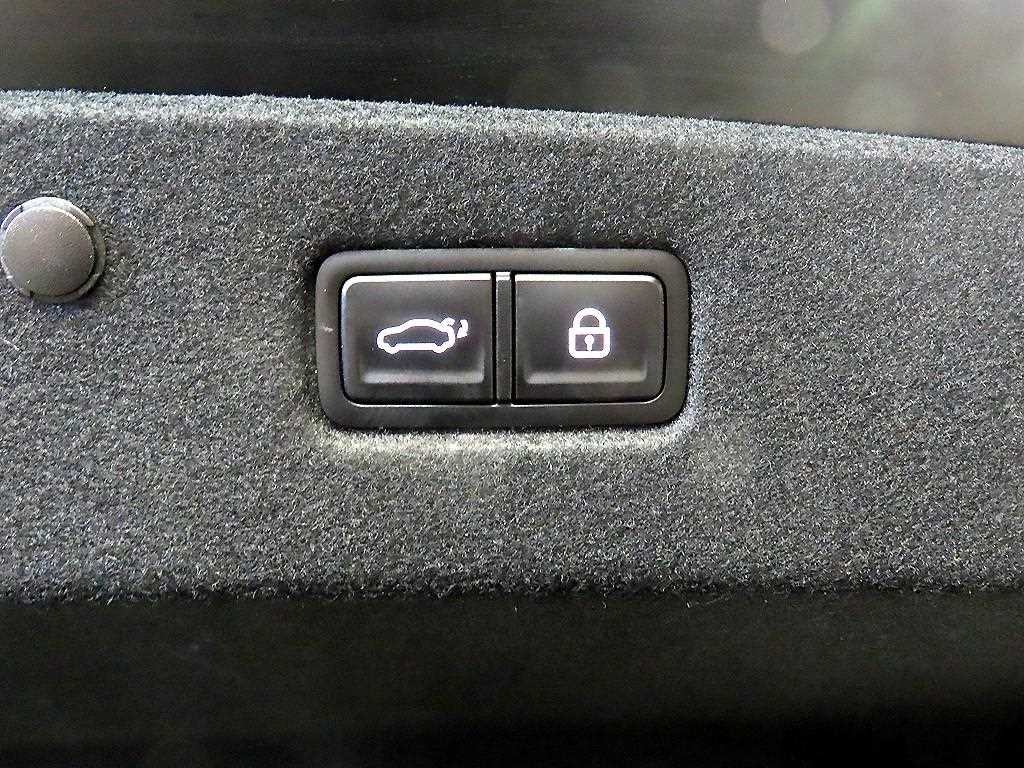 기아 K8 2.5 2WD 노블레스 이미지 16