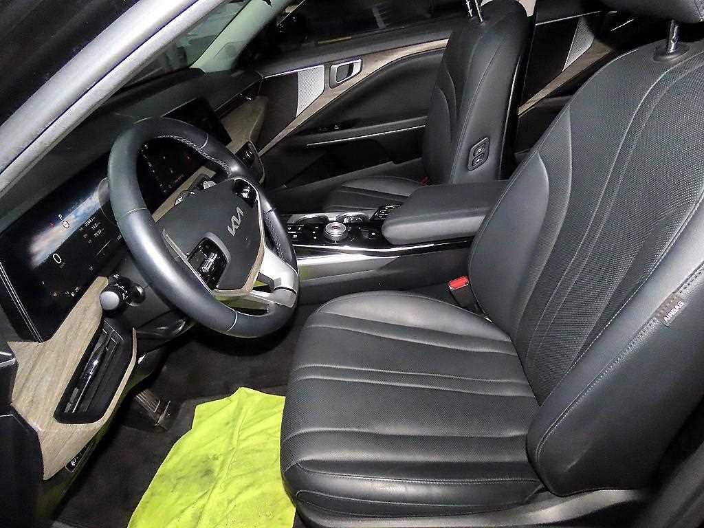 기아 K8 2.5 2WD 노블레스 이미지 6