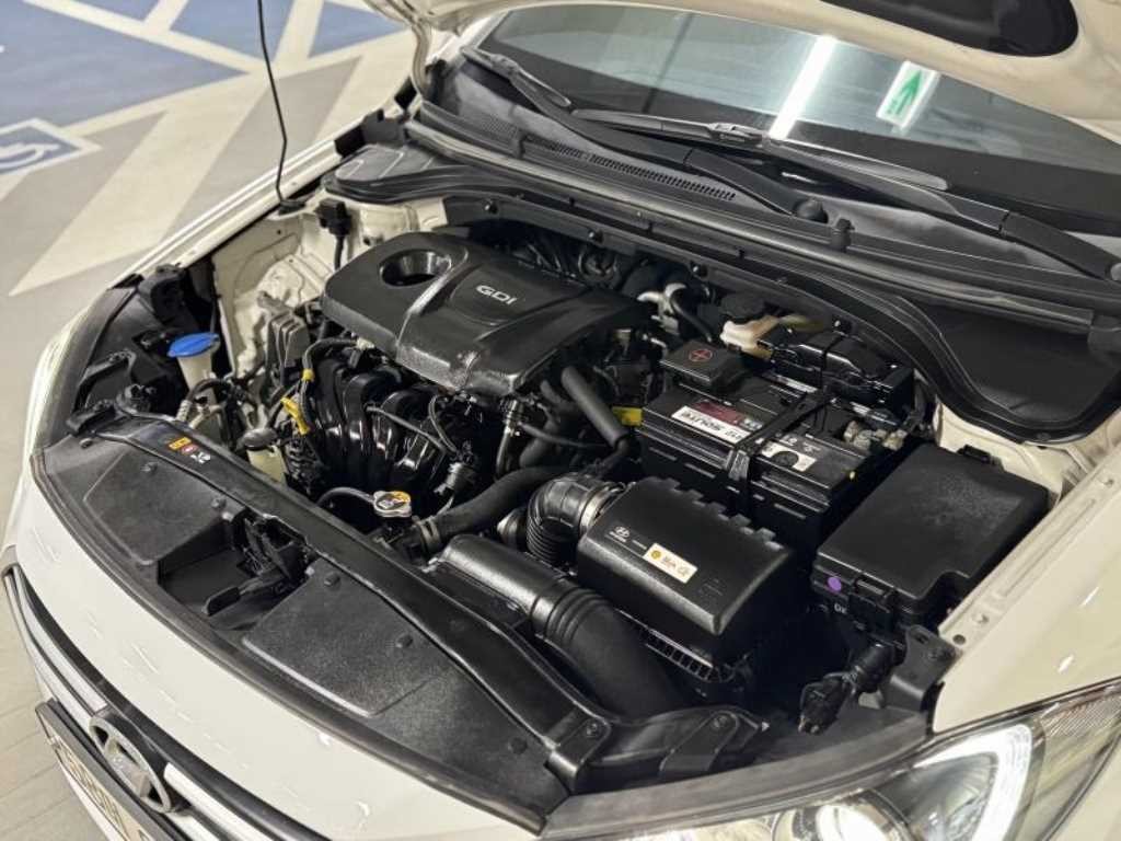 현대 아반떼 아반떼 AD 1.6 GDI 스마트 스페셜 이미지 19