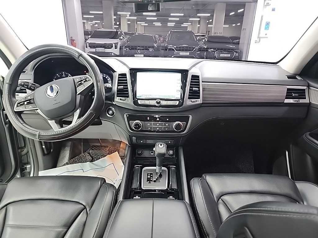 KG모빌리티(쌍용) 렉스턴 G4렉스턴 디젤 2.2 2WD 유라시아 에디션 이미지 7