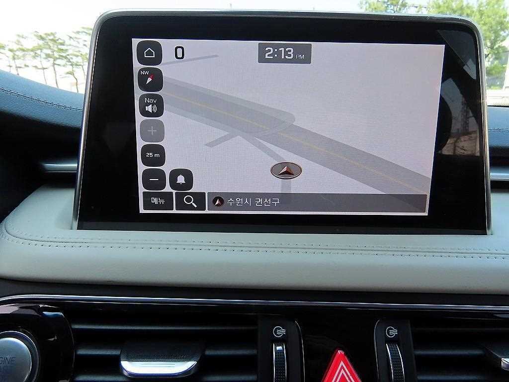 제네시스 G70 2.0T AWD 어드밴스드 이미지 14