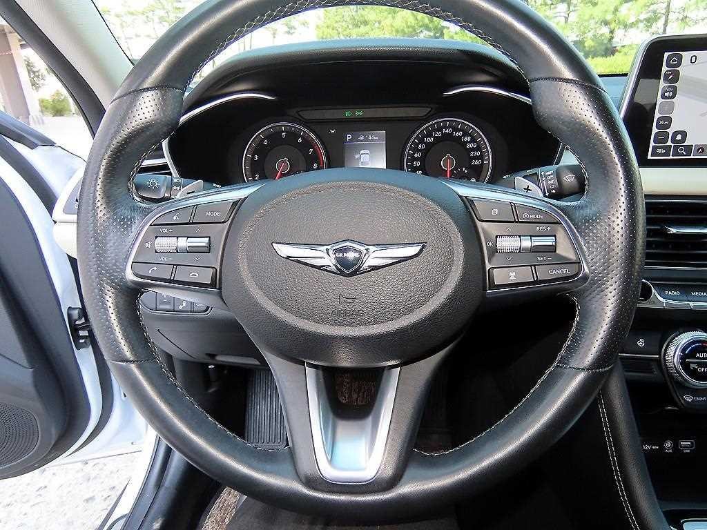 제네시스 G70 2.0T AWD 어드밴스드 이미지 8