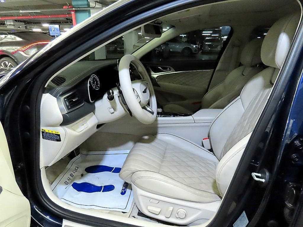 제네시스 G70 3.3T 스포츠 AWD 프레스티지 이미지 6