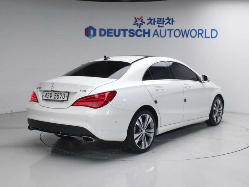 벤츠 CLA 클래스 CLA클래스 CLA 200 CDI 이미지 2