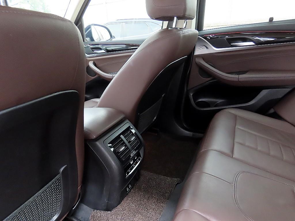 BMW X3 X3 (G01) xDrive 20i 럭셔리 이미지 16