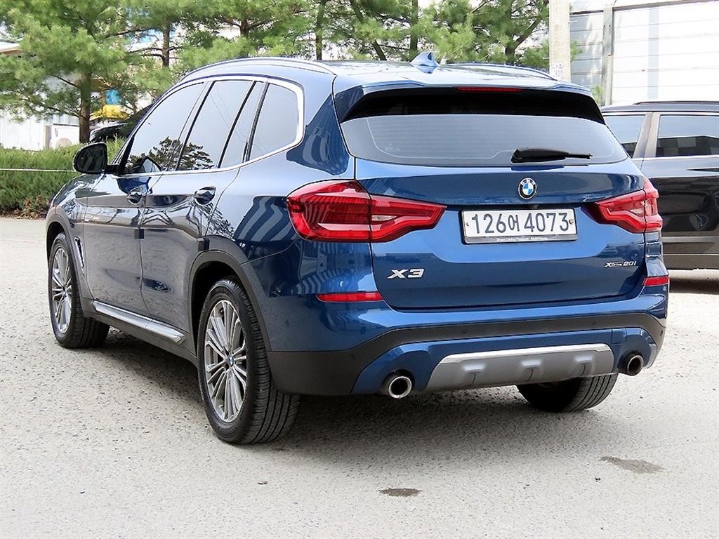 BMW X3 X3 (G01) xDrive 20i 럭셔리 이미지 3