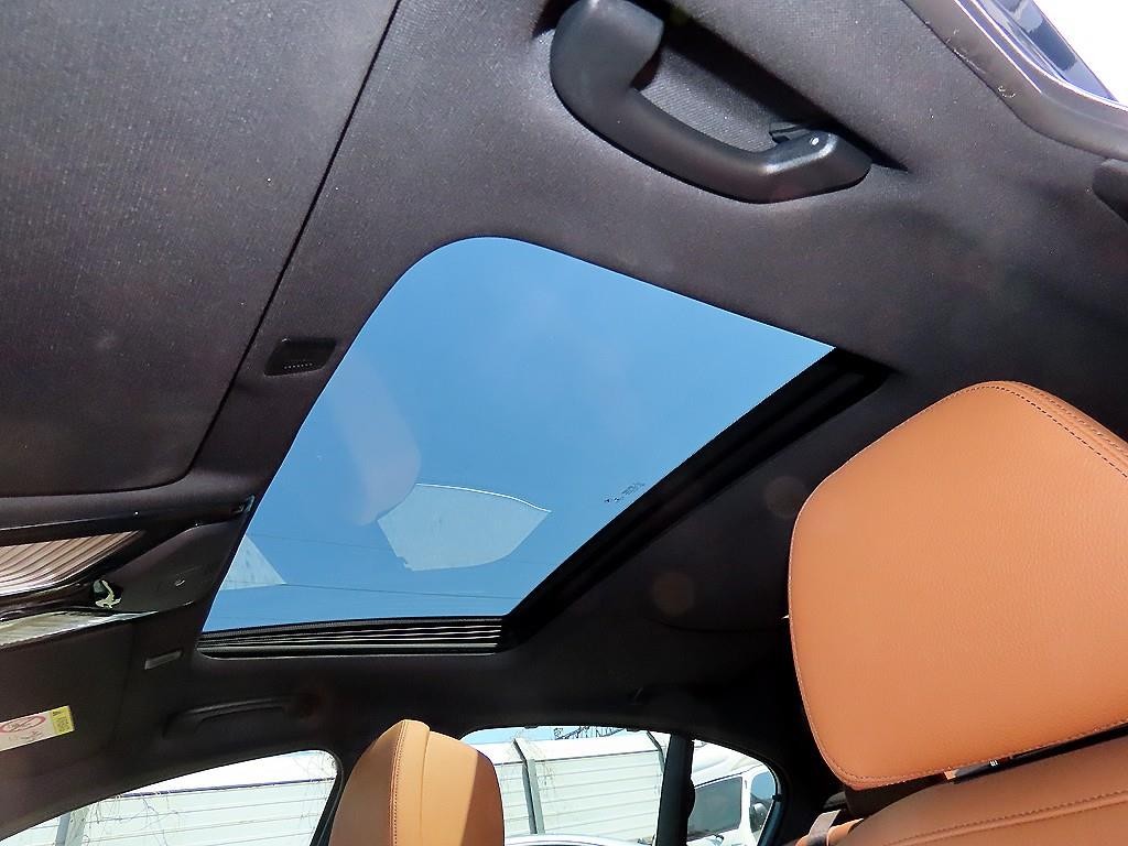 BMW 5시리즈 5시리즈 (G30) 520i M 스포츠 이미지 18